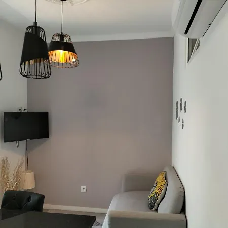 Alameda River And Mountain View Flat Apartment
